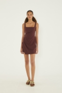 VESTIDO CURTO TEXTURA MARROM