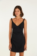 VESTIDO CURTO ALCA PRETO