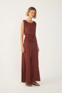 VESTIDO PALA FRANZIDA MARROM CEDRO
