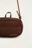 BOLSA FARM CHUCHU LISOS PUFFER MARROM 