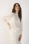 BLUSA RENDA GOLA ALTA OFF WHITE