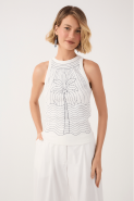 REGATA BORDADA CANELADA OFF WHITE