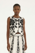 BLUSA FLORAL DELICADO