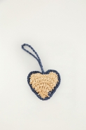 BAG CHARM DE PALHA CORACAO AZ